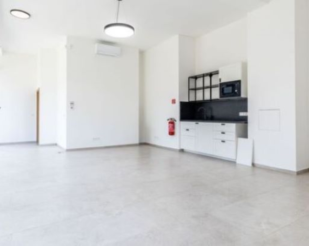 PRENAJATÝ - NEBYTOVÝ PRIESTOR / POD HÁJMI - KOŠICE-LORINČÍK